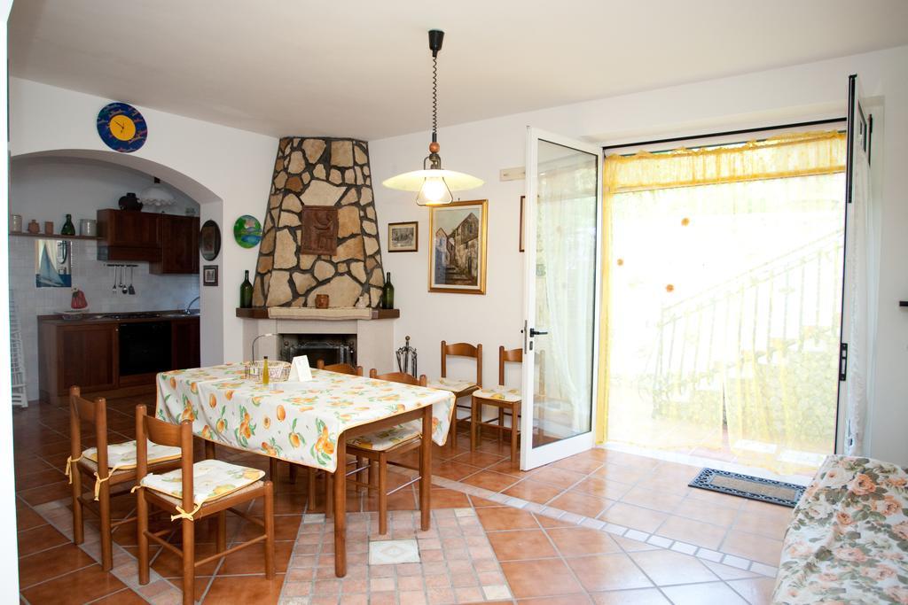 Villa Il Casale Delle Principesse Mattinata Habitación foto